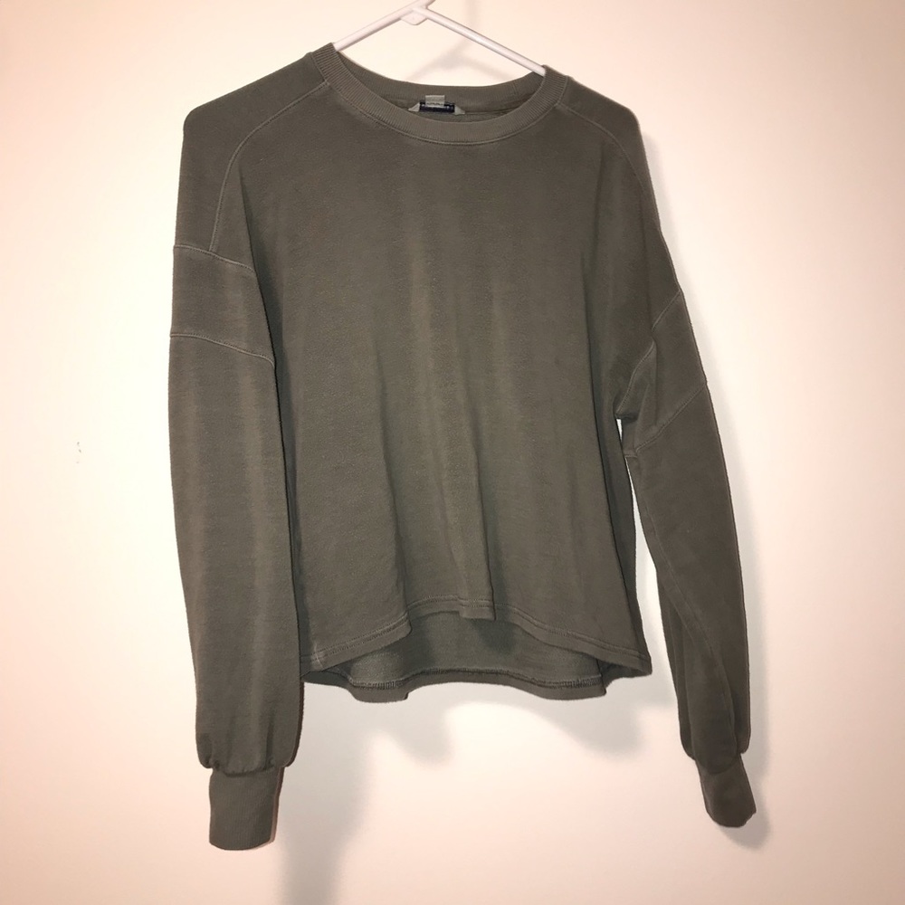 Green Crewneck Top
